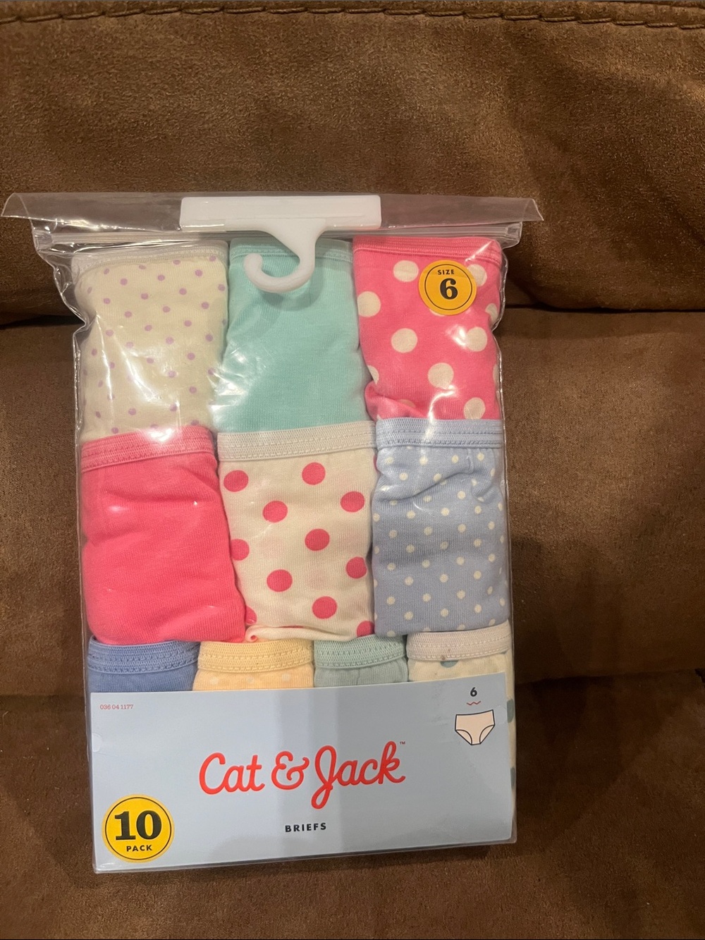 Cat & Jack Girls 10-Pack Briefs in Pink, Mint, Blue, Cream & Yellow